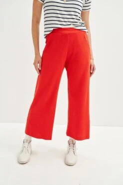 Willow Scallop Knit Pants - Carmine - ReAmour