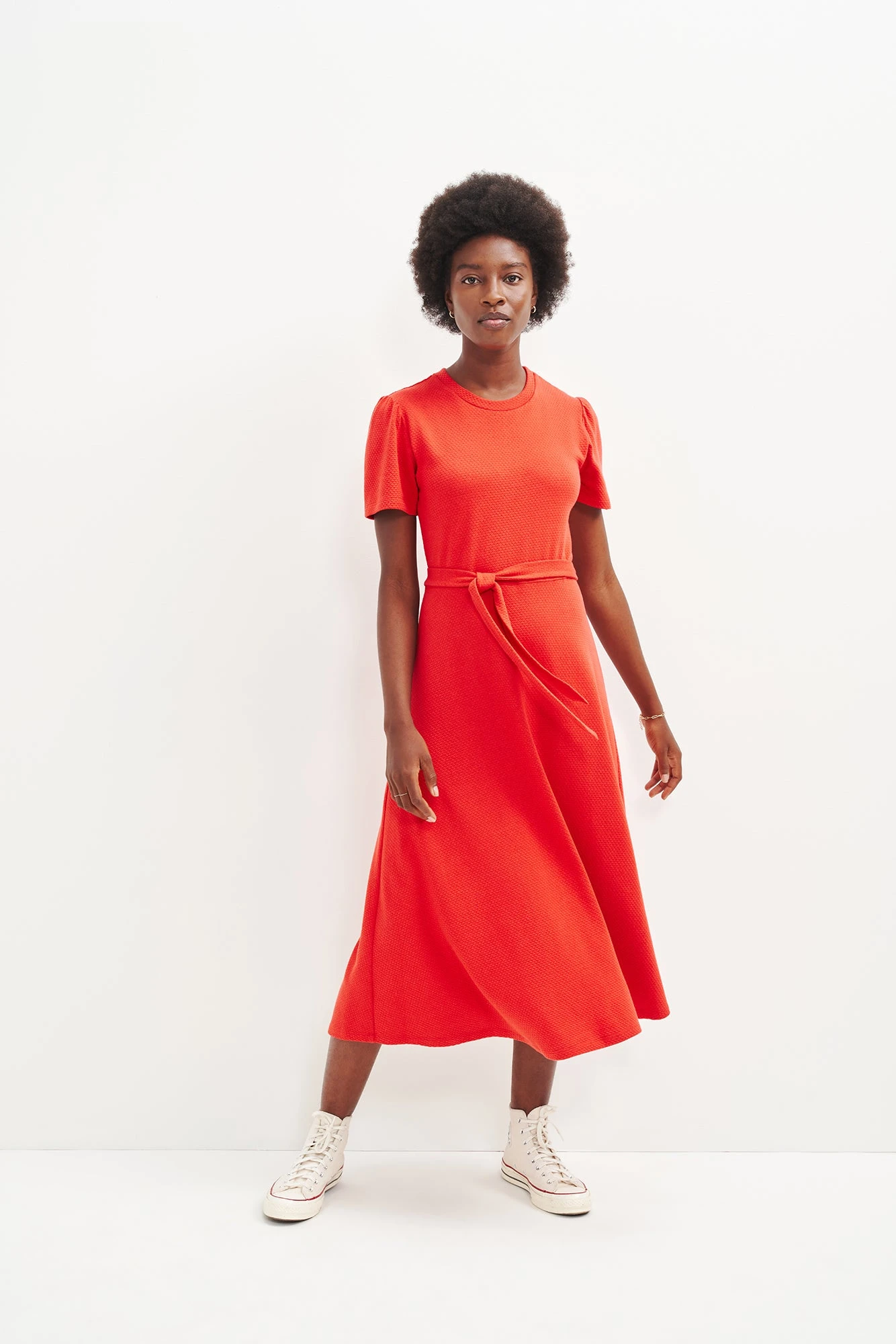 Tenille Scallop Knit Midi Dress - Image 4